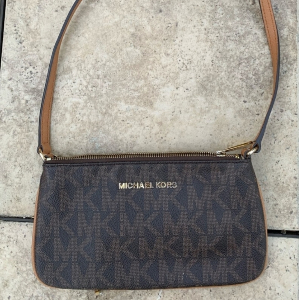 Michael Kors small crossbody